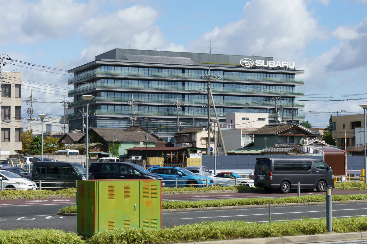 最近のオフィスってこのデザイン多くない?(トラウマ)