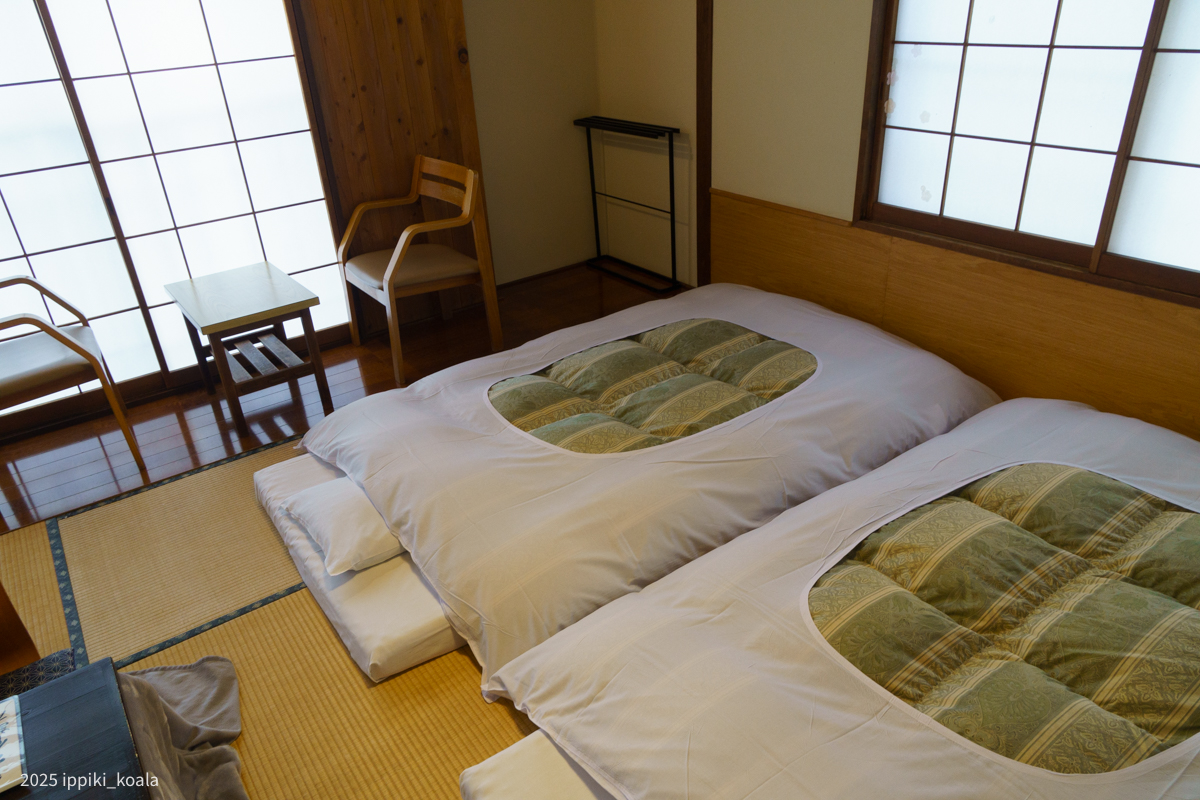 部屋には最初から布団が敷かれていてうれしい